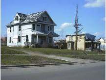 r0100523