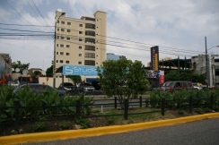 081106_9482